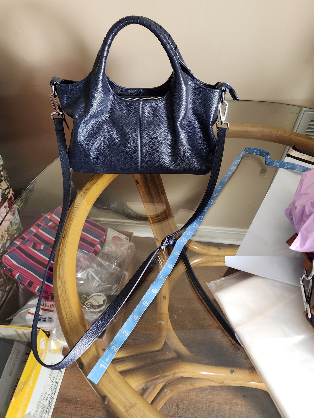Iswee Navy Pebbled Leather Shoulder Bag - Picture 14 of 17
